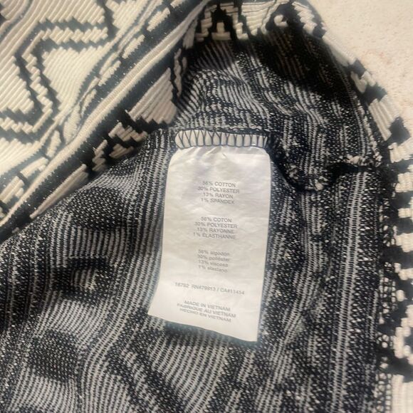 A Pea in the Pod Aztec print 2-piece maternity skirt set SZ S/M - Picture 12 of 12